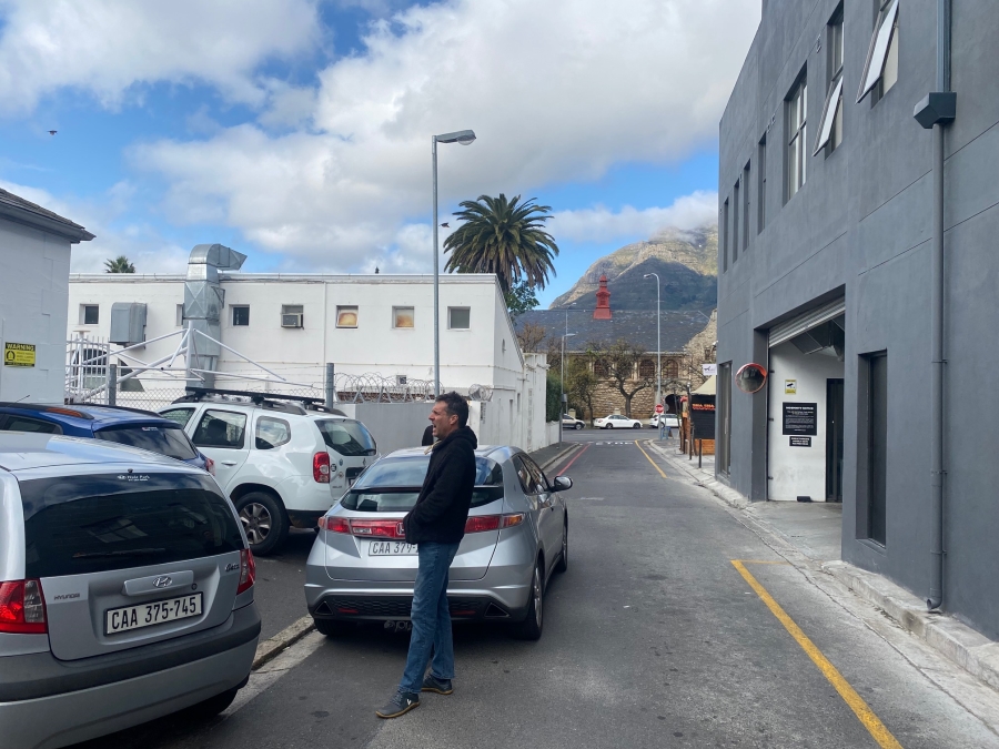 Commercial Property for Sale in Gardens Western Cape